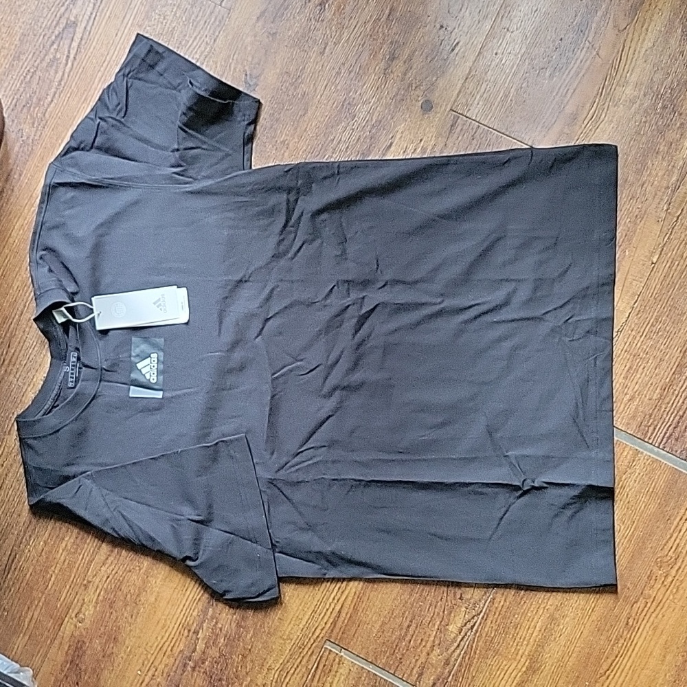 Adidas NWT tshirt